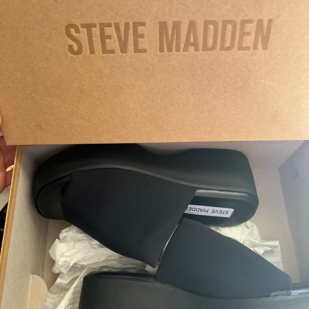 Steve Madden Sandals